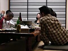 Azjatka, Sperma, Rogacz, Grupa, Dojrzałe, Mamuśka, Strona, Żona