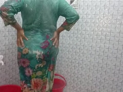 Desi Girl Shower Solo - Hot Homemade Bathroom Fun