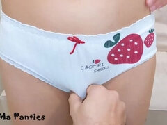 Blondýna, Detailní, Creampie, Homemade, Kalhotky, Pička, Vyholené, Teenka