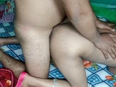 18 ans, Anal, Cul à la bouche, Tante, Gros cul, Bisexuelle, Sucer une bite, Indienne