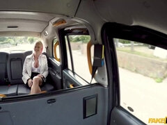 Blonde, Sucer une bite, Voiture, Européenne, Argent, Réalité, Pute, Pute