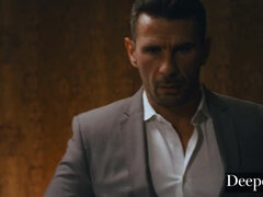 Velik kurac, Fafanje, Par, Globoko grlo, Muco, Jahanje, Obrito, Joške