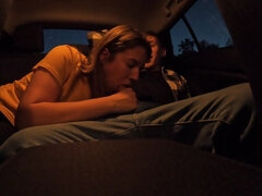 18 anni, Culo grosso, Brunetta, Macchina, Coppia, Piccola, Cavalcando, Ragazza