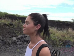 Gesztenyebarna, Szájba élvezés, Arcra élvezés, Láb, Ujjazás, Lábszex, Olaj, Szabadban