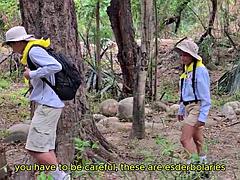 Cumizás, Ondó fröcskölés, Arcra élvezés, Kőkemény, Latin lány, Lovaglás, Tini, Begyek