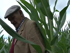 Anale, Bambino, Tette grandi, Pompino, Brunetta, Sega, Mamma che vorrei scoparmi, Rasata