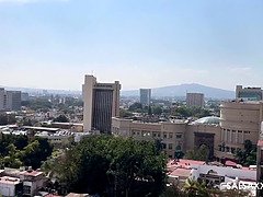 Ερασιτέχνης, Μεγάλος πούτσος, Μεγάλα βυζιά, Ζευγάρι, Σε στάση σκύλου στα τέσσερα, Λατίνα, Pornstars, Ρουφώντας