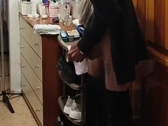 MILF Mother In Law Fucks The Courier For Payment - Blowjob, Doggystyle & Cumshot