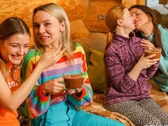 Amateur, Culo, Tetas naturales, Orgía, Flaco, Estriptis, Adolescente, Tetas