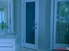 Velký zadek, Bisexuální, Blondýna, Kuřba, Hd, Drobounká, Nevlastní máma, Teenka