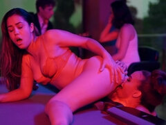 69, Brunette brune, Noir ébène, Doigter, Lesbienne, Léchez, Seins naturels, Chatte