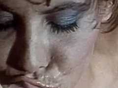 Anaali, Suihinotto, Eurooppalainen, Äiti jota haluaisin panna, Pillu, Vuosikerta