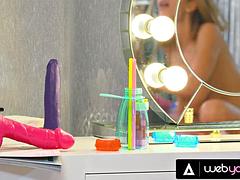 Analny, Brunetka, Dildo, Hd, Lesbijka, Trójkąt, Cycki, Zabawki