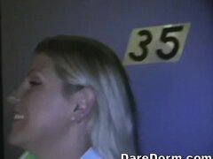 Blond, Bruinharig, Olie, Doordringend, Mager, Lang