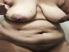 Gordita, Primera ves, Casero, Indio, Maduro, Ducha, Solo