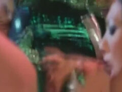 69, 아시안, 큰 가슴, 금발의, 일본인, 레즈비언