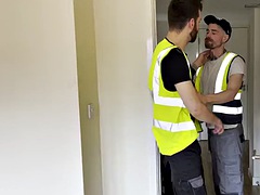 Amatéři, Anál, Velké péro, Pár, Gay, Vlasaté, Svaly, Tetování