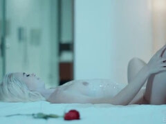 Lana Sharapova & Seth Gamble: Steamy Bath & Rubdown