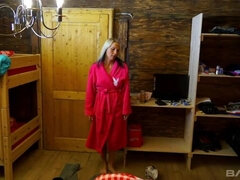 Blondine, Europäisch, Masturbation, Reif, Solo, Tätowierung, Spielzeuge