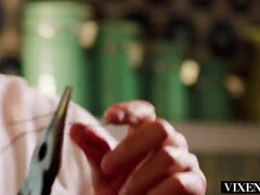 Μεγάλα βυζιά, Πίπα, Βαθυ λαρυγγι, Μαλακία με το δάχτυλο για γυναίκες, Ηδ, Γλείψιμο, Γυμνός, Μουνί