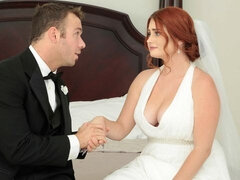 Bbw stor vacker kvinna, Stor stjärt, Stora tuttar, Doggystyle, Klänning, Handjobb, Milf, Rödhårig