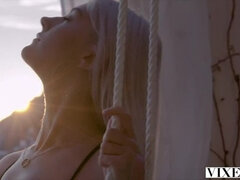 69, ブロンド, フェラチオ, 口内発射, バック, なめる, アウトドア, オマンコ