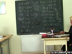 ブロンド, フェラチオ, エロ熟女, 熟年, 淫乱熟女, 母, 義母, 三人