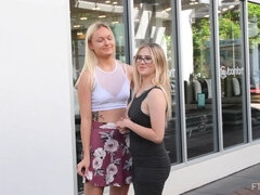 Nærbilde, Ekstrem, Fotfetisj, Kyssing, Massasje, Offentlig, Alene, Upskirt