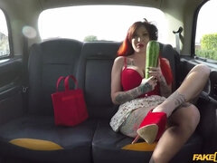 Rit, Fafanje, Globoko grlo, Umazan, Lizanje, Muco, Resničnost, Žena