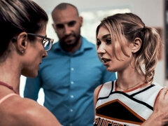 Popó, Cumizás, Két nő, Kézimunka, Csókolózás, Nyalás, Nuni, Begyek