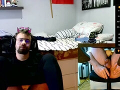 Velké péro, Gay