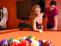 Hatalmas hátsó, Szőke, Cumizás, Kutya póz, Csókolózás, Érett feleség, Leborotvált, Begyek