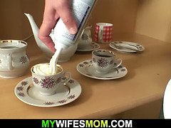 Duże cycki, Obciąganie, Głebokie gardło, Babunia, Dojrzałe, Mama, Rzeczywistość, Nastolatki