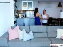 Американки, Жопа, Брюнетки, Сперма во рту, Каблуки, Милф, Мамочка, Сиськи