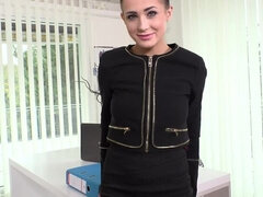 Røv, Fodjob, Naturlige bryster, Kontor, Fisse, Barberet, Teenager, Bryster