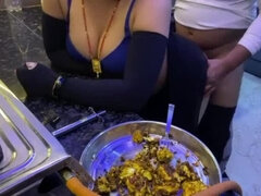 Amatorka, Duże cycki, Zdrada, Rogacz, Erotyczne rozmowy, Domowej roboty, Kuchnia, Dojrzałe