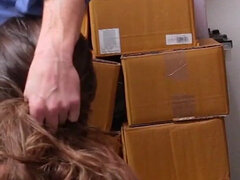 18, Amerikansk, Avsugning, Sperma shot, Ansiktsbehandling, Kontor, Tonåring, Uniform