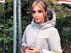 Amatør, Stor pik, Pik sutte, Hundestilling, Penge, Udendørs, Pov, Teenager