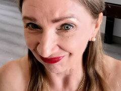 Mature Secretary Seduce Her Boss