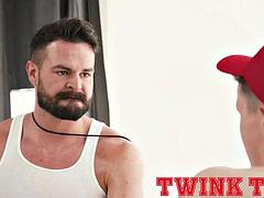 Lamer culo, Verga grande, Rubia, Mamada, Morena, Universidad, Tatuaje, Uniforme