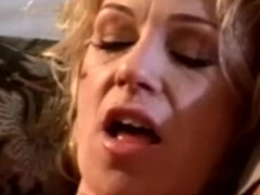 Enthousiasteling, Oudere vrouw, Man die toekijkt, Hardcore, Huisvrouw, Rijpe lesbienne, Moeder, Swinger