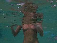 Novia, Al aire libre, Pequeña, Perforación, Pov, Ducha, Fumando, Adolescente