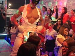 Blondin, Avsugning, Europeisk, Glasögon, Grupp, Underkläder, Piercing, Tatuering