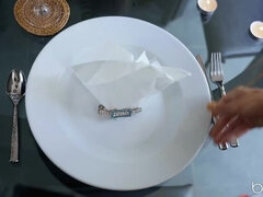 Américain, Gros cul, Sucer une bite, Faciale, Cuisine, Chevaucher, Douche, Jarretelles