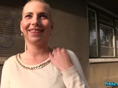 Leie, Arsch, Blondine, Blasen, Im freien, Pov, Öffentlich