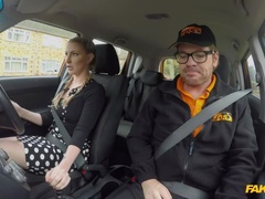 Velike joške, Fafanje, Doggystyle, Obrazno, Prstni, Dekle drka tiča, Zunaj, Prvoosebno snemanje seksa