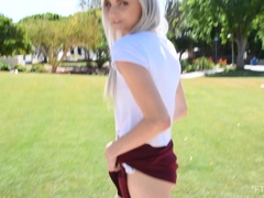 닫다, 극도의, 갈라지는, 수음, 괴물, 공개적인, 혼자, 장난감들