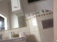 Velika rit, Velike joške, Fafanje, Rjavolaska, Zunanji izliv, Kurac, Hardcore, Joške