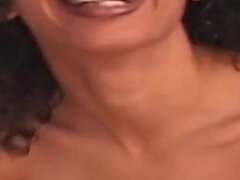 Amatőr, Gesztenyebarna, Szőrös, Latin lány, Filigrán alkatú, Nuni