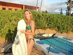 Amatéri, Pláž, Bikini, Blondína, Priateľka, Pička, Vychudnutá, Kozičky